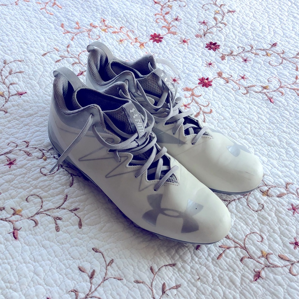 Under Armour Team Issued Cleats